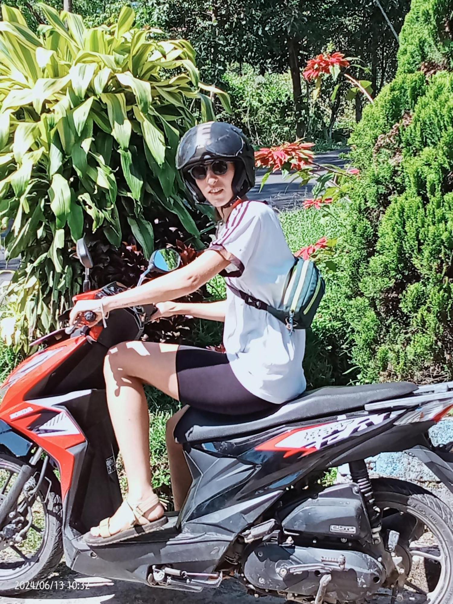 Petra Homestay Bangka Leda ルテン エクステリア 写真