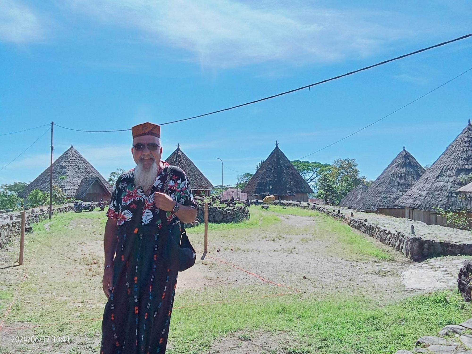 Petra Homestay Bangka Leda ルテン エクステリア 写真
