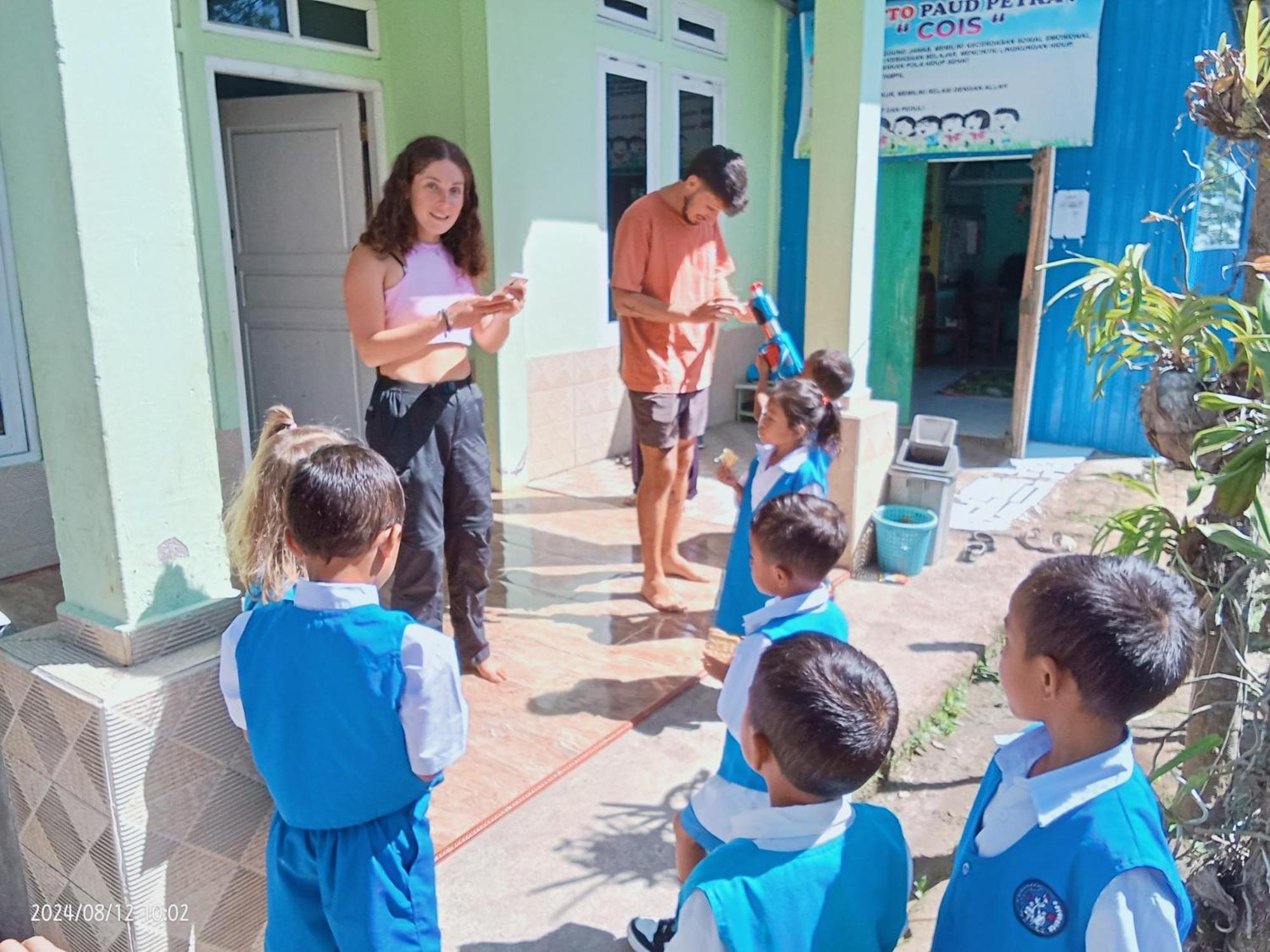 Petra Homestay Bangka Leda ルテン エクステリア 写真