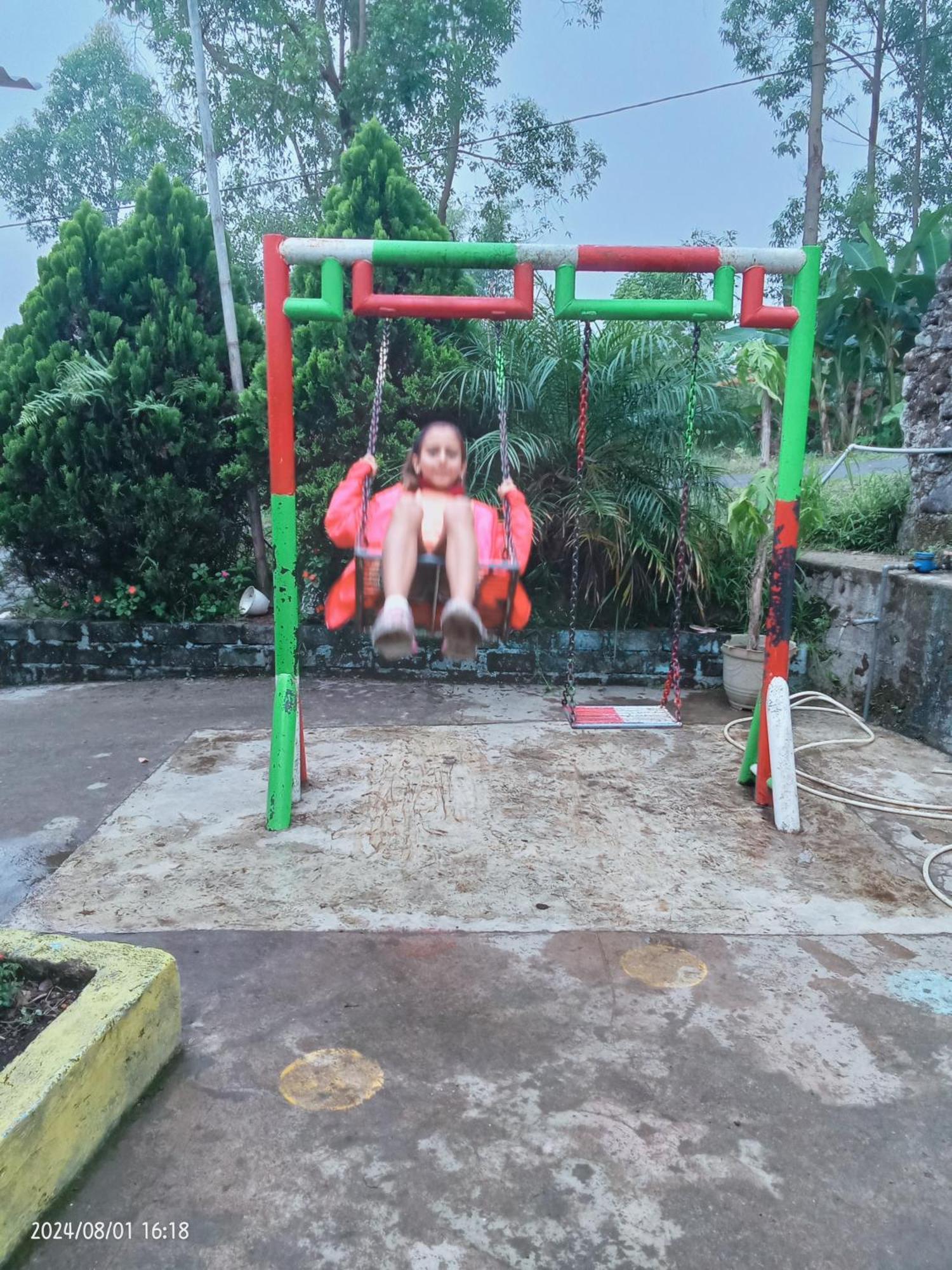 Petra Homestay Bangka Leda ルテン エクステリア 写真