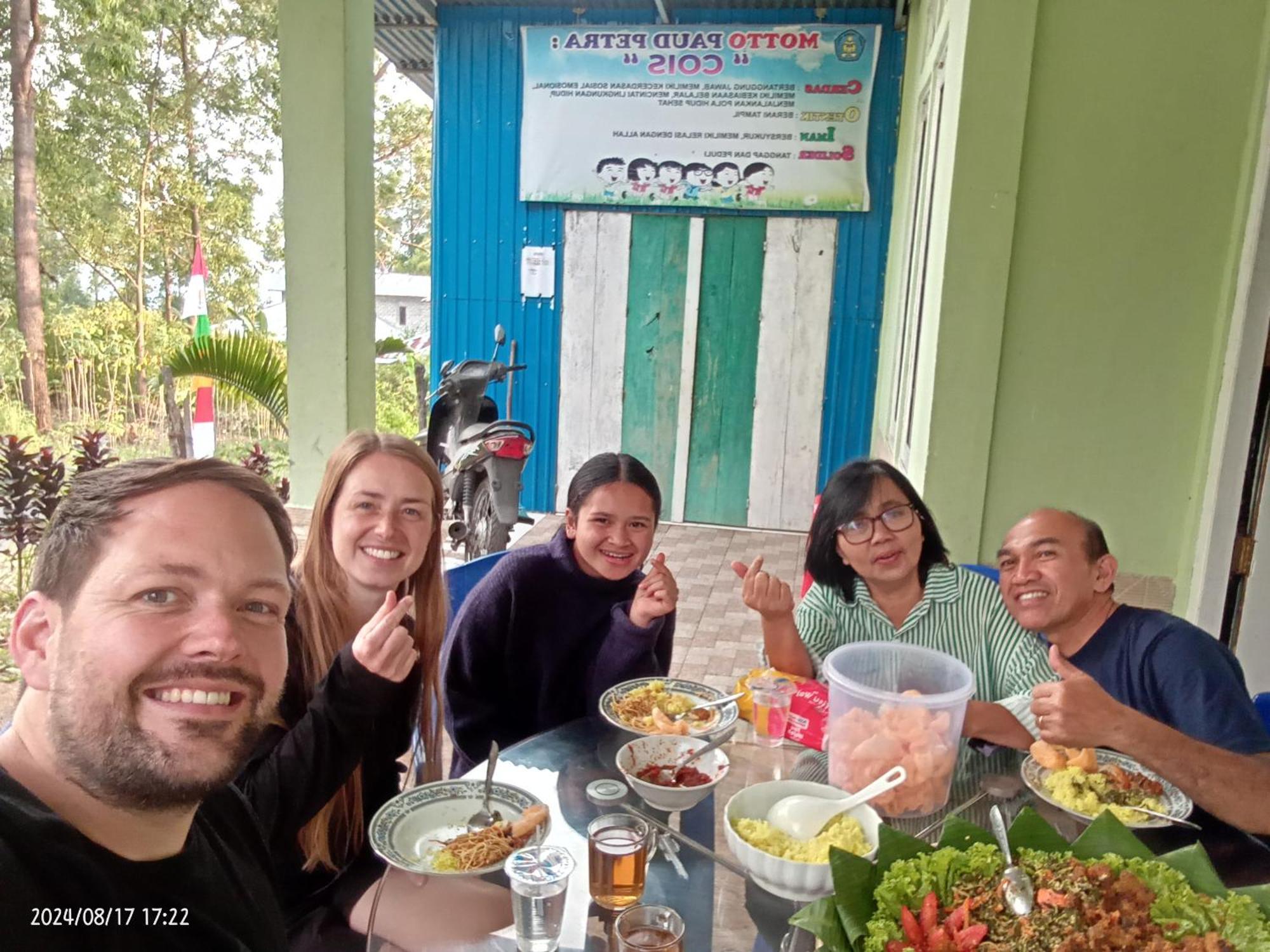 Petra Homestay Bangka Leda ルテン エクステリア 写真