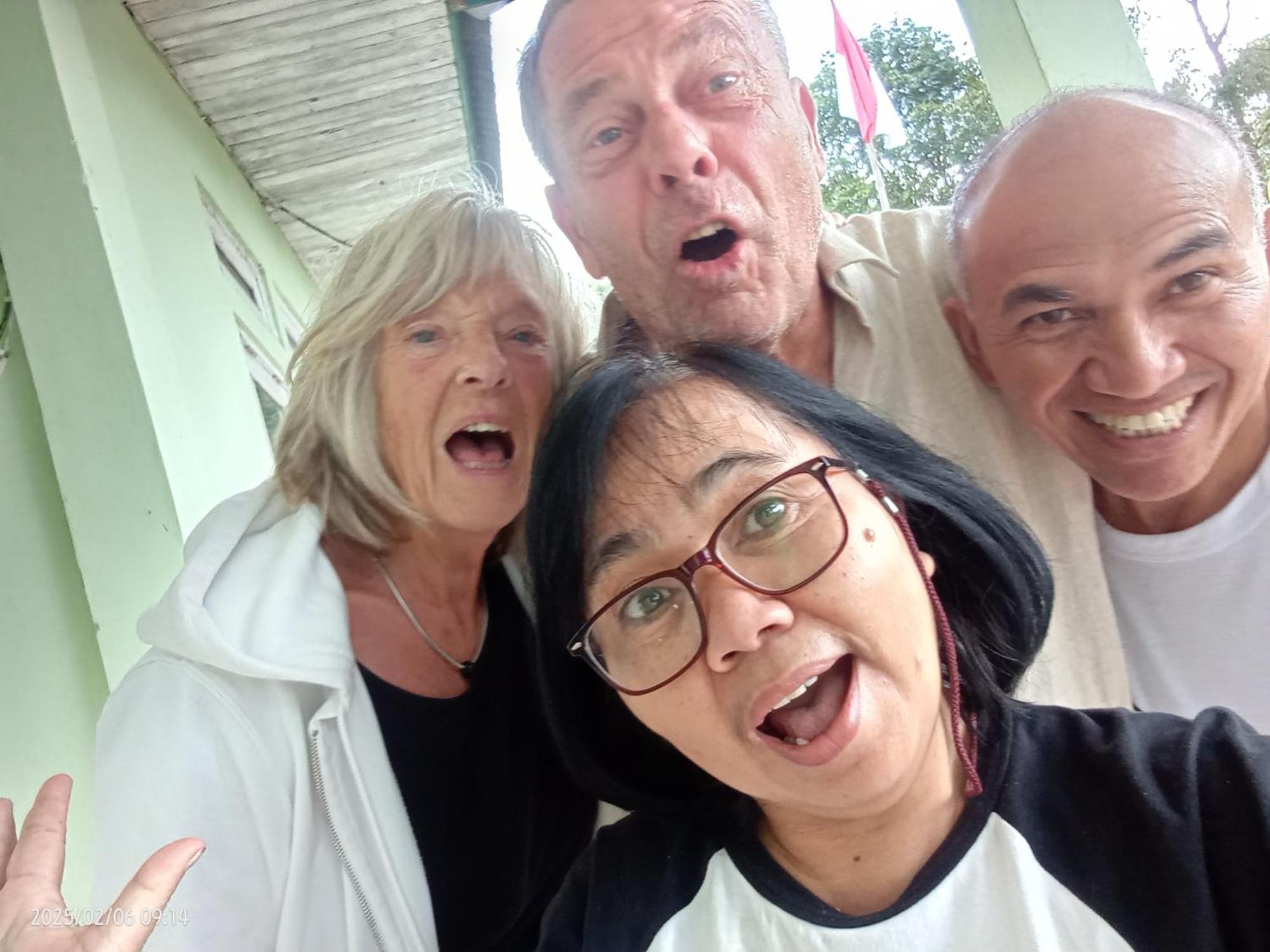 Petra Homestay Bangka Leda ルテン エクステリア 写真